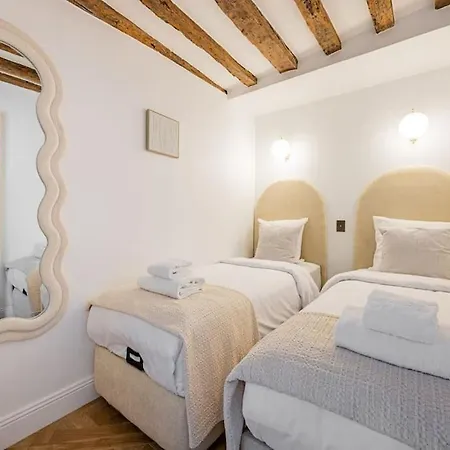 2bedrooms Sacree Coeur Place Du Tertre Montmartre